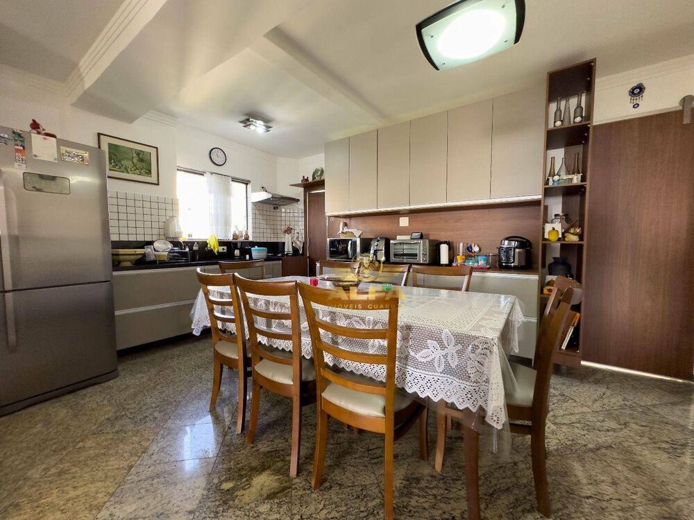 Apartamento, 3 quartos, 145 m² - Foto 1