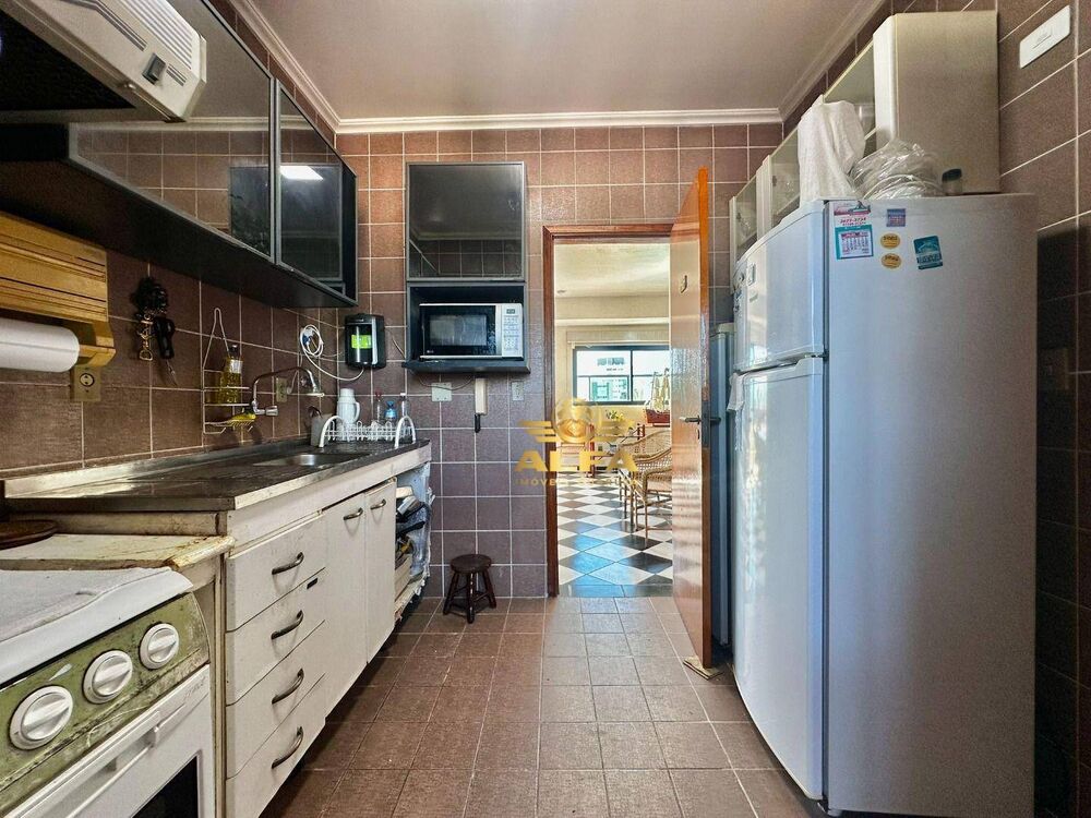 Apartamento, 4 quartos, 200 m² - Foto 11
