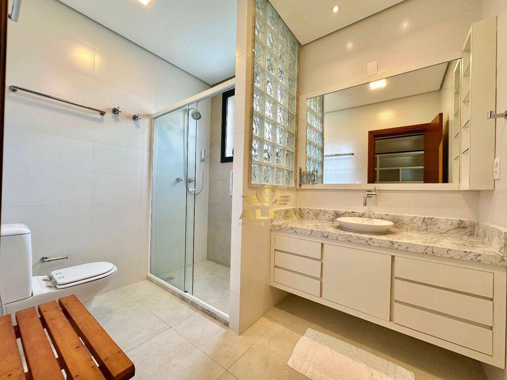 Casa de Condomínio à venda com 6 quartos, 300m² - Foto 5