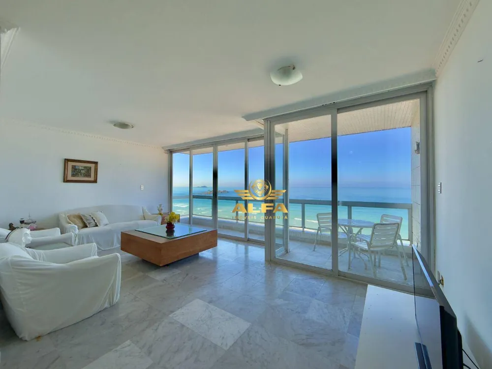 Apartamento, 3 quartos, 186 m² - Foto 2