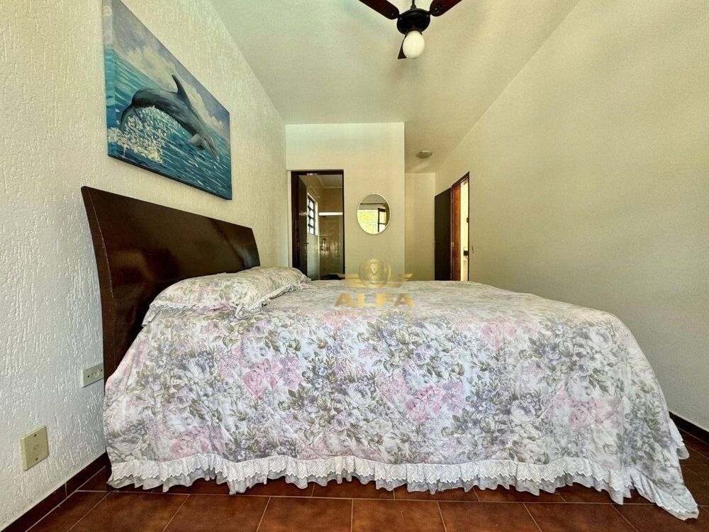 Casa à venda com 4 quartos, 282m² - Foto 15