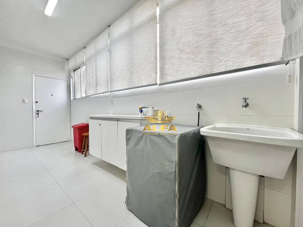 Apartamento, 3 quartos, 190 m² - Foto 2