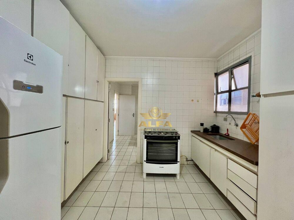 Apartamento à venda com 3 quartos, 200m² - Foto 24