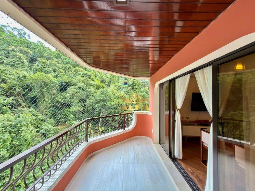 Apartamento, 3 quartos, 189 m² - Foto 2
