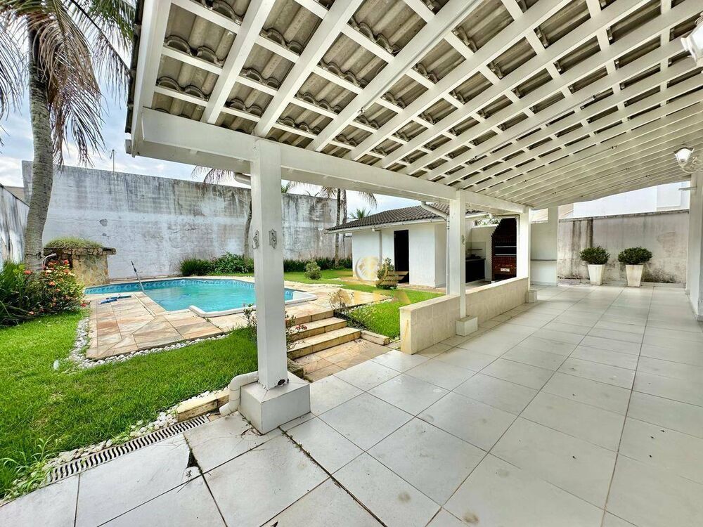 Casa à venda com 3 quartos, 200m² - Foto 14