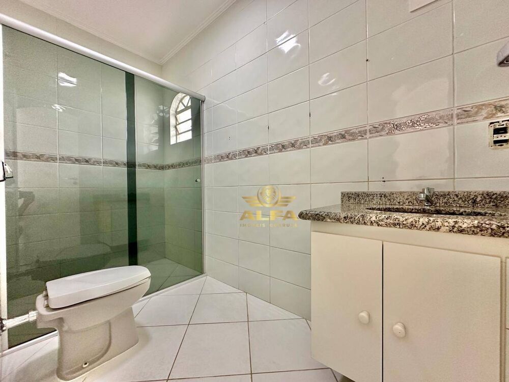 Casa à venda com 3 quartos, 200m² - Foto 15