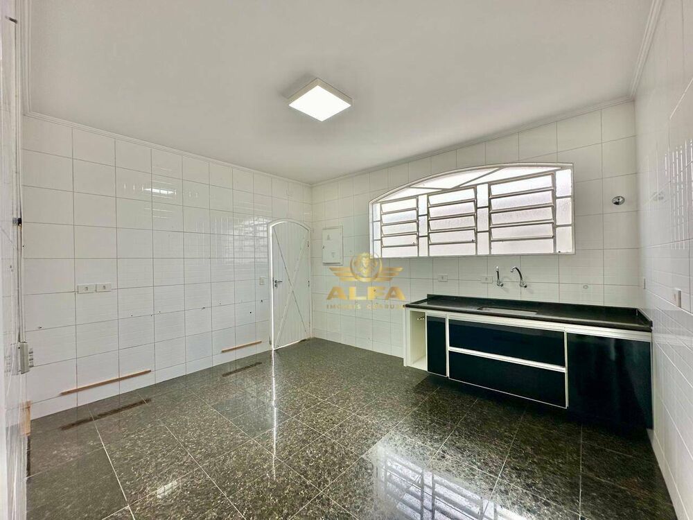 Casa à venda com 3 quartos, 200m² - Foto 8