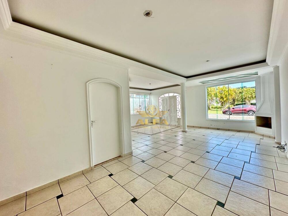 Casa à venda com 3 quartos, 200m² - Foto 5