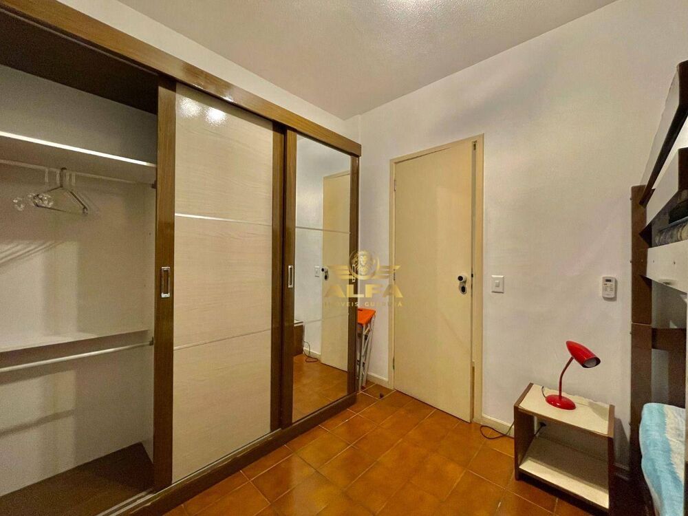Apartamento à venda com 3 quartos, 130m² - Foto 3