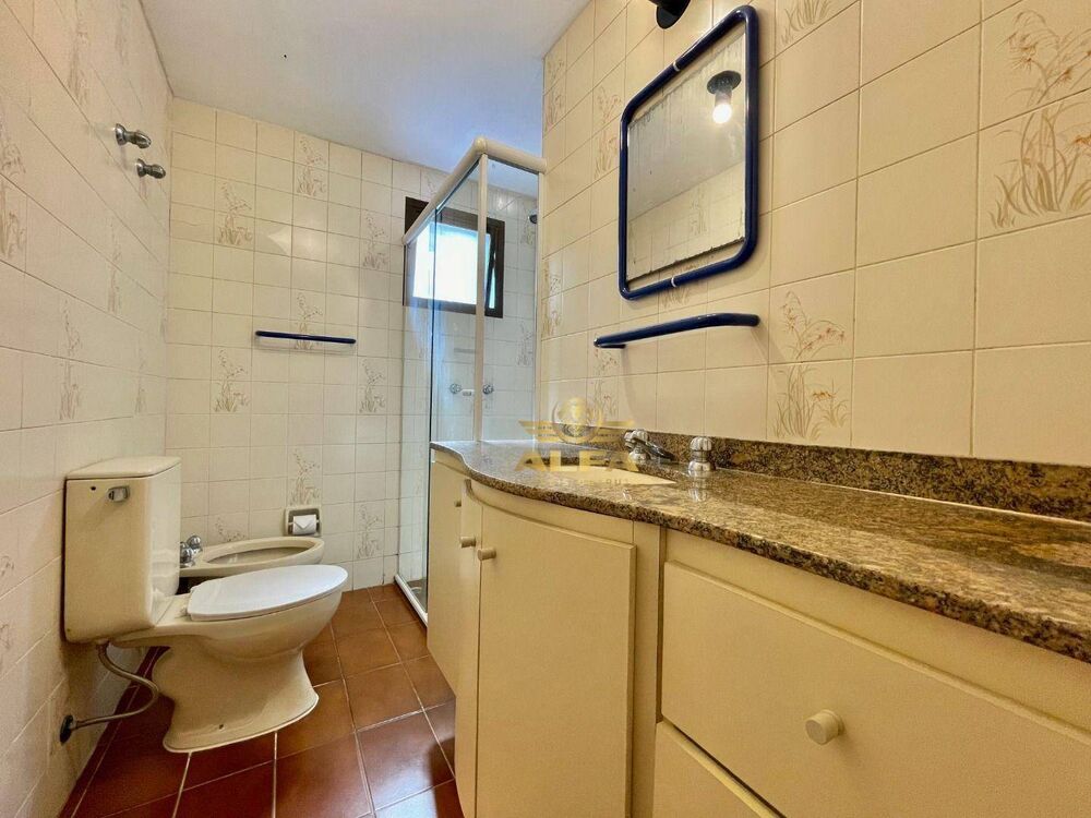 Apartamento à venda com 3 quartos, 130m² - Foto 5