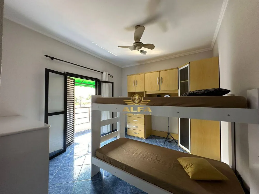 Casa, 9 quartos, 328 m² - Foto 5