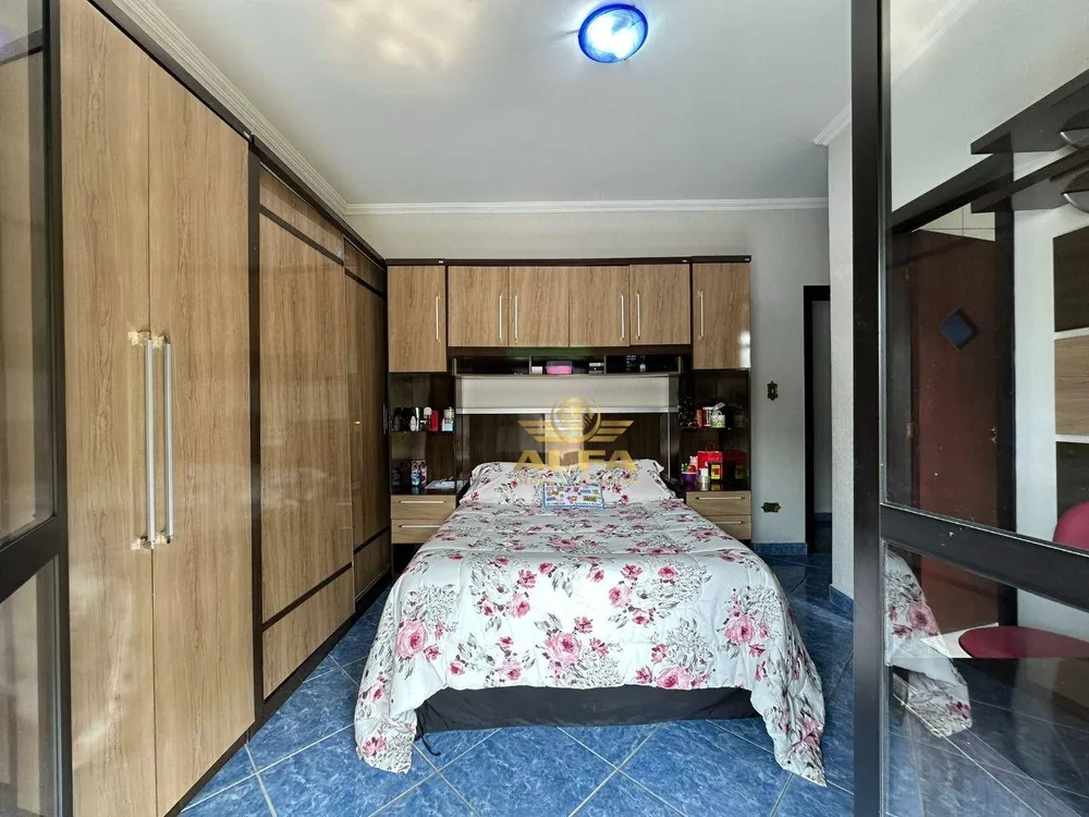 Casa, 9 quartos, 328 m² - Foto 7