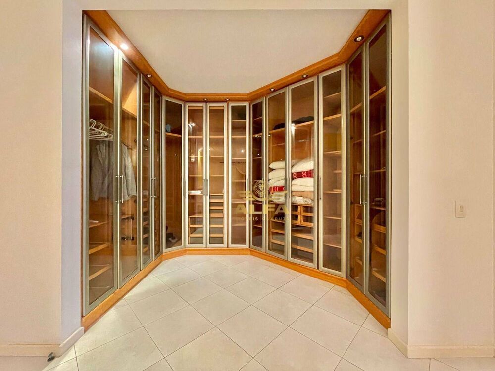 Apartamento, 4 quartos, 242 m² - Foto 3