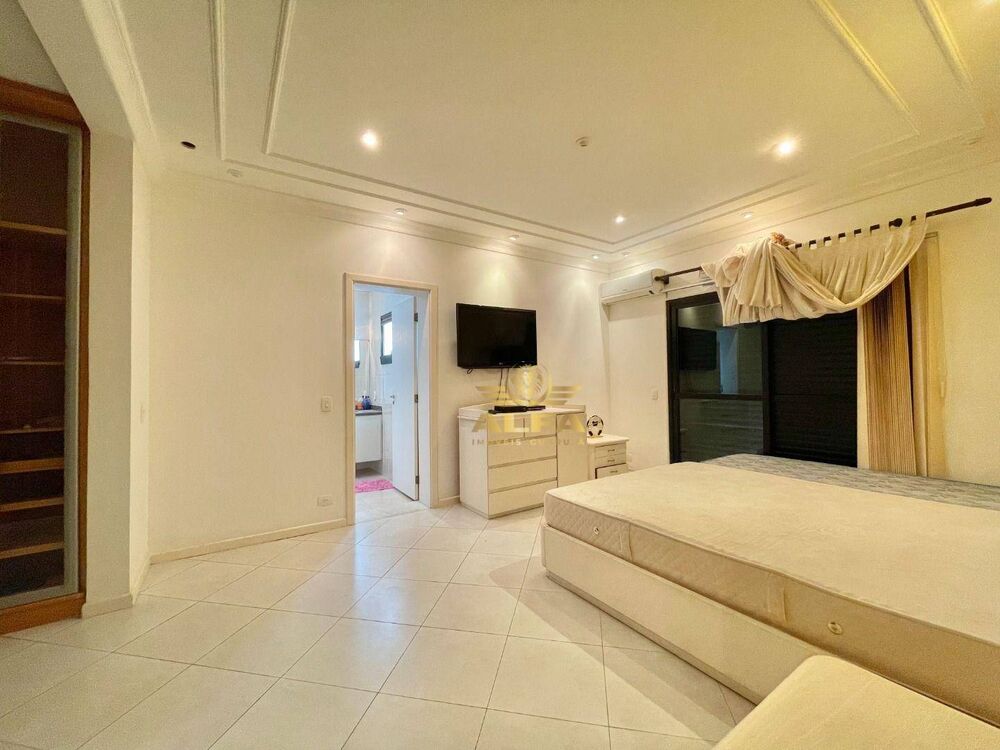 Apartamento, 4 quartos, 242 m² - Foto 7