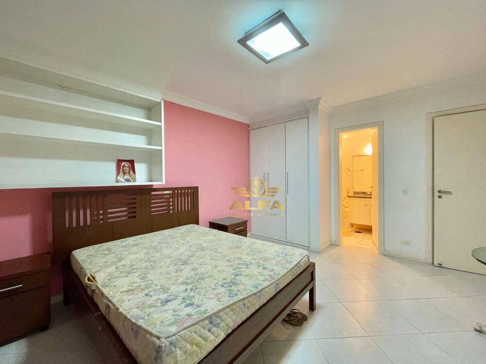 Apartamento, 4 quartos, 242 m² - Foto 2