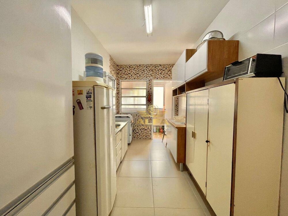 Apartamento à venda com 2 quartos, 94m² - Foto 3