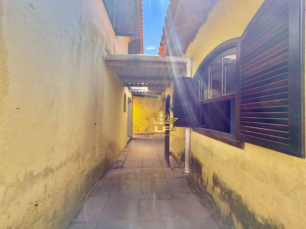 Casa, 3 quartos, 244 m² - Foto 2