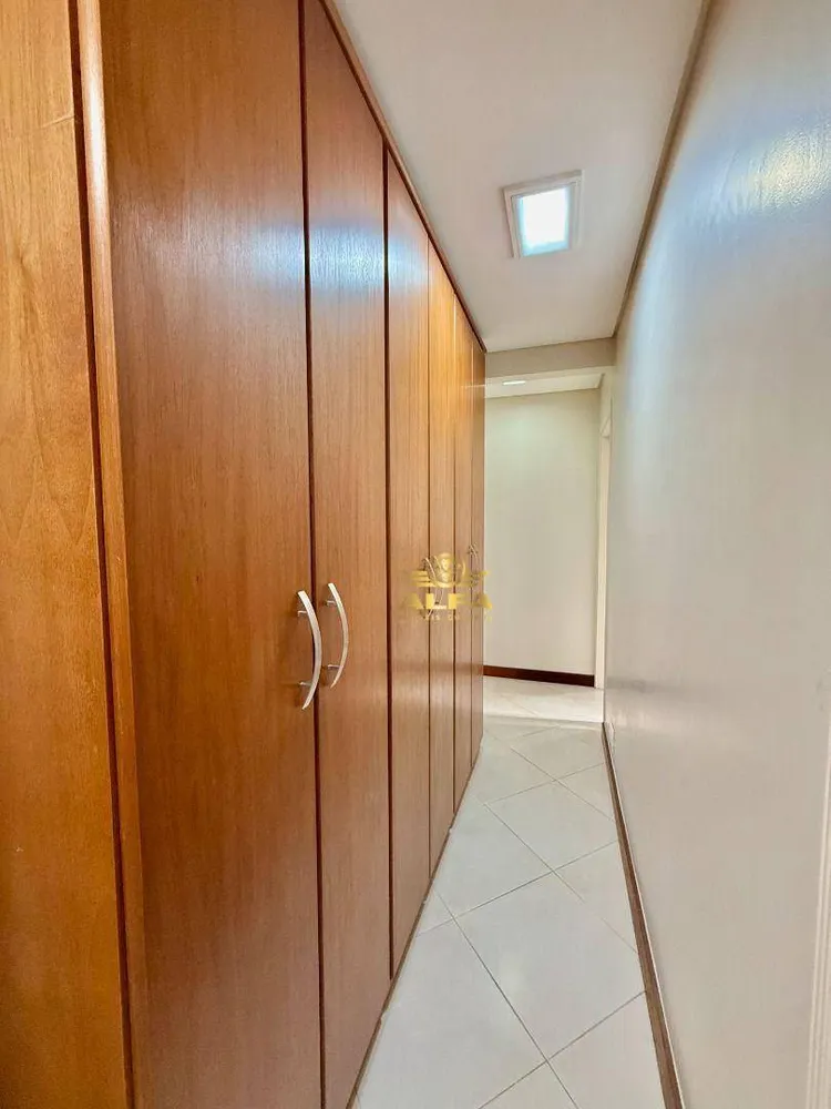 Apartamento, 3 quartos, 196 m² - Foto 8