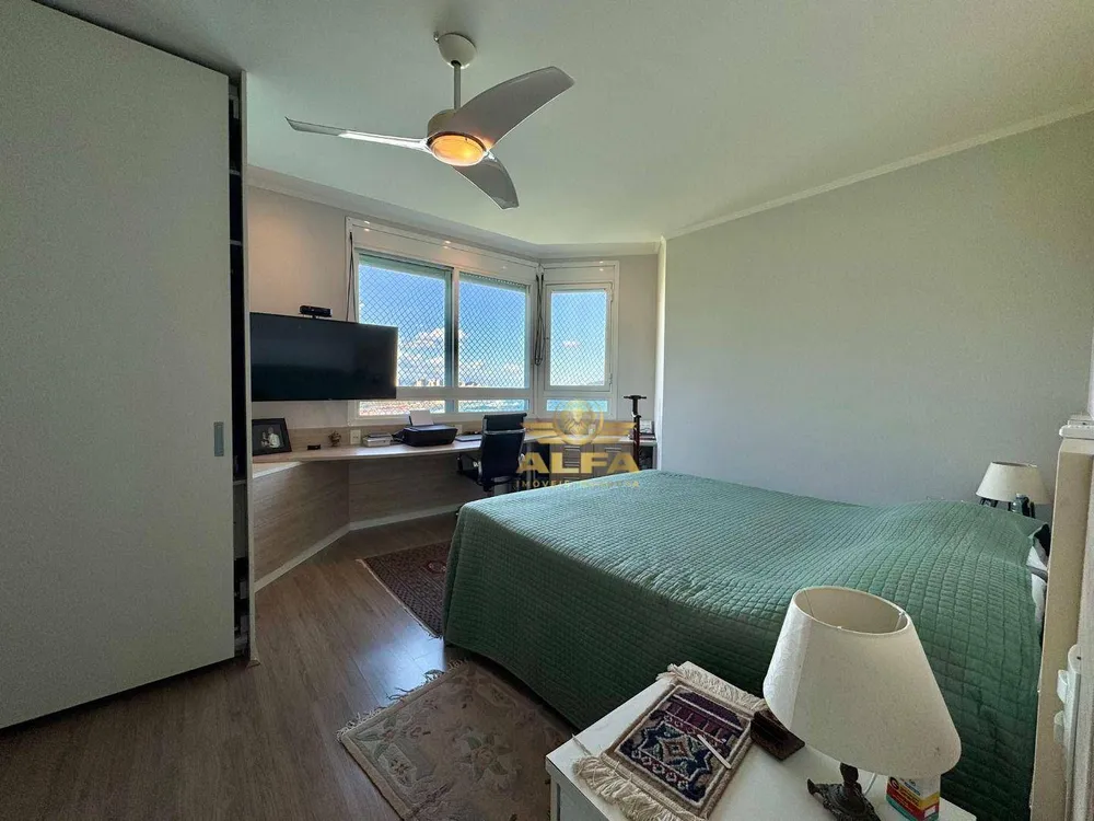Apartamento, 4 quartos, 240 m² - Foto 2