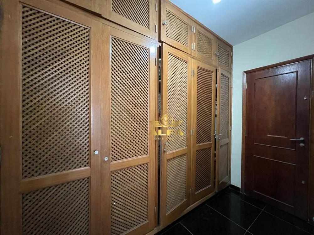 Casa, 4 quartos, 318 m² - Foto 4