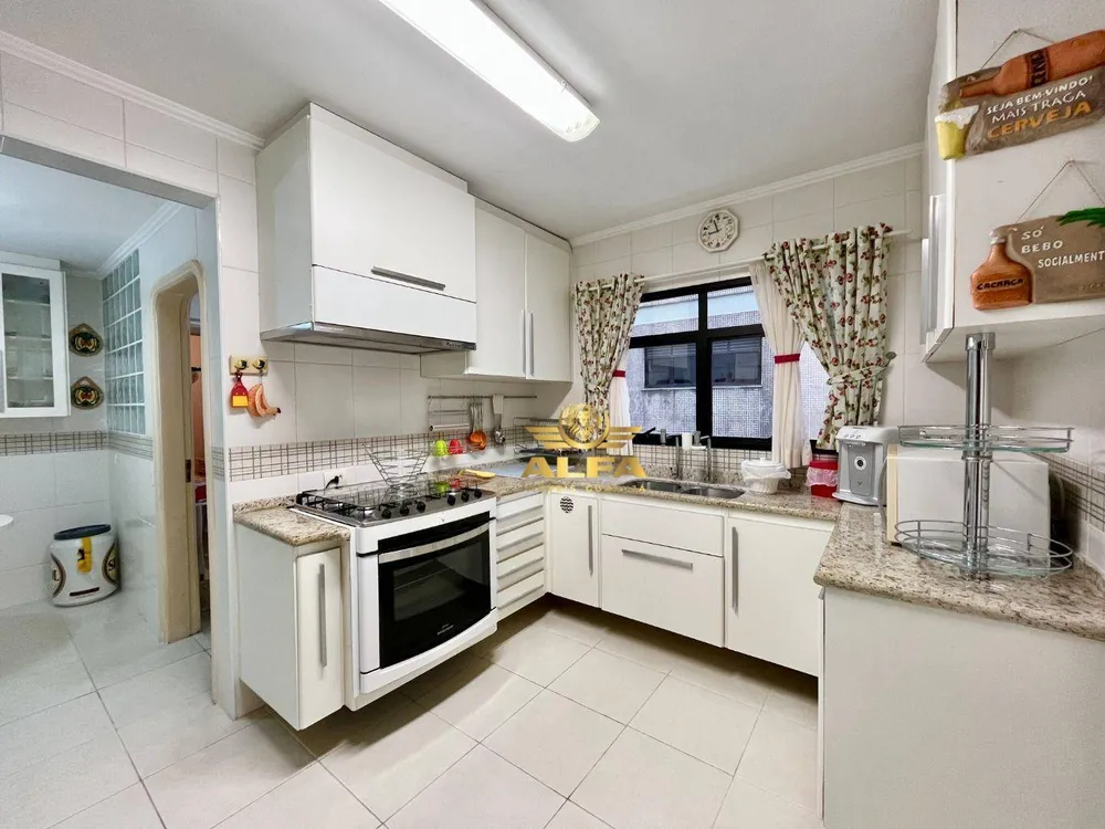 Apartamento, 3 quartos, 165 m² - Foto 1