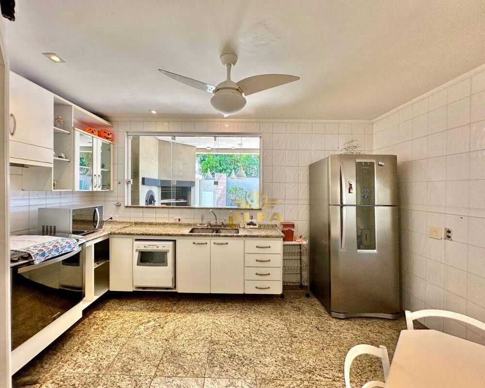 Casa de Condomínio à venda com 5 quartos, 380m² - Foto 18