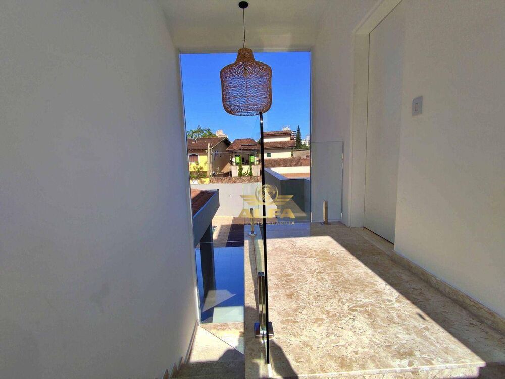 Casa à venda com 3 quartos, 135m² - Foto 5