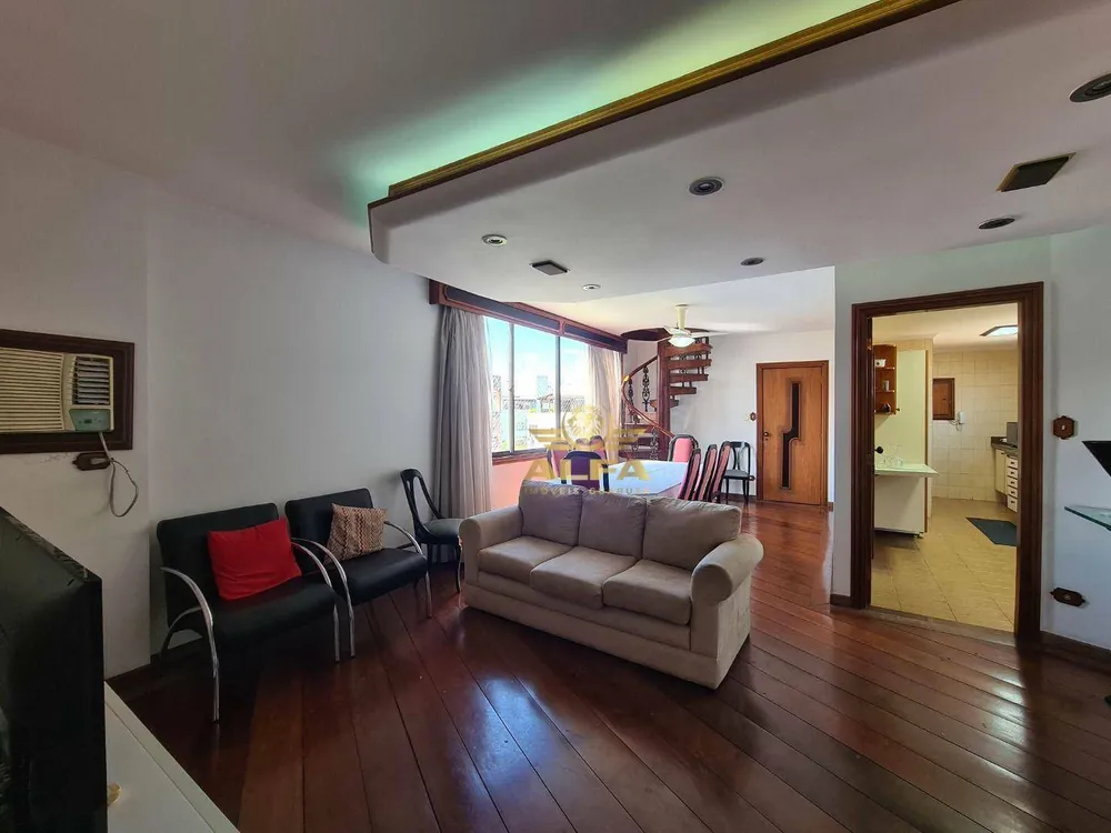 Cobertura, 3 quartos, 230 m² - Foto 2