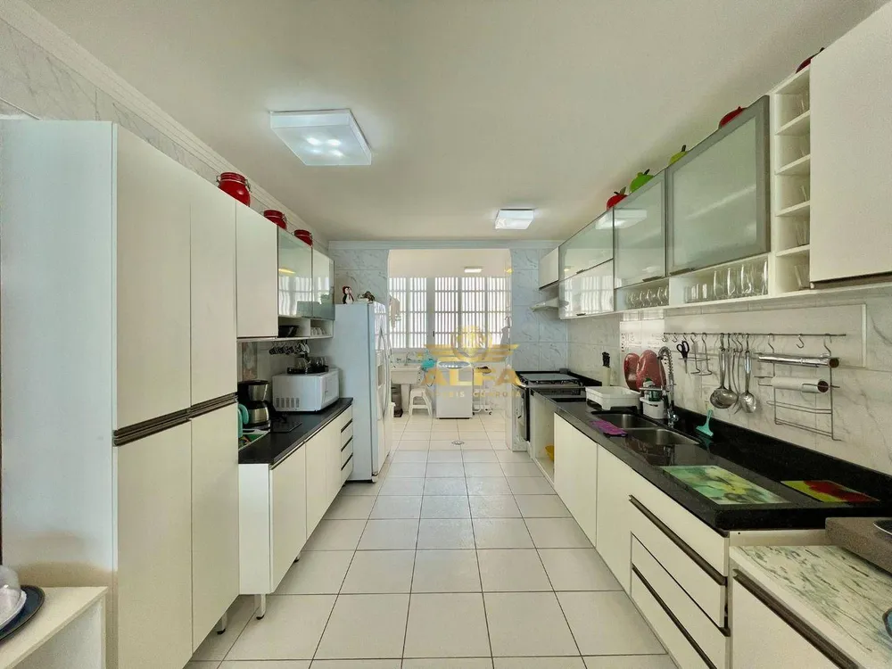 Apartamento, 4 quartos, 220 m² - Foto 11