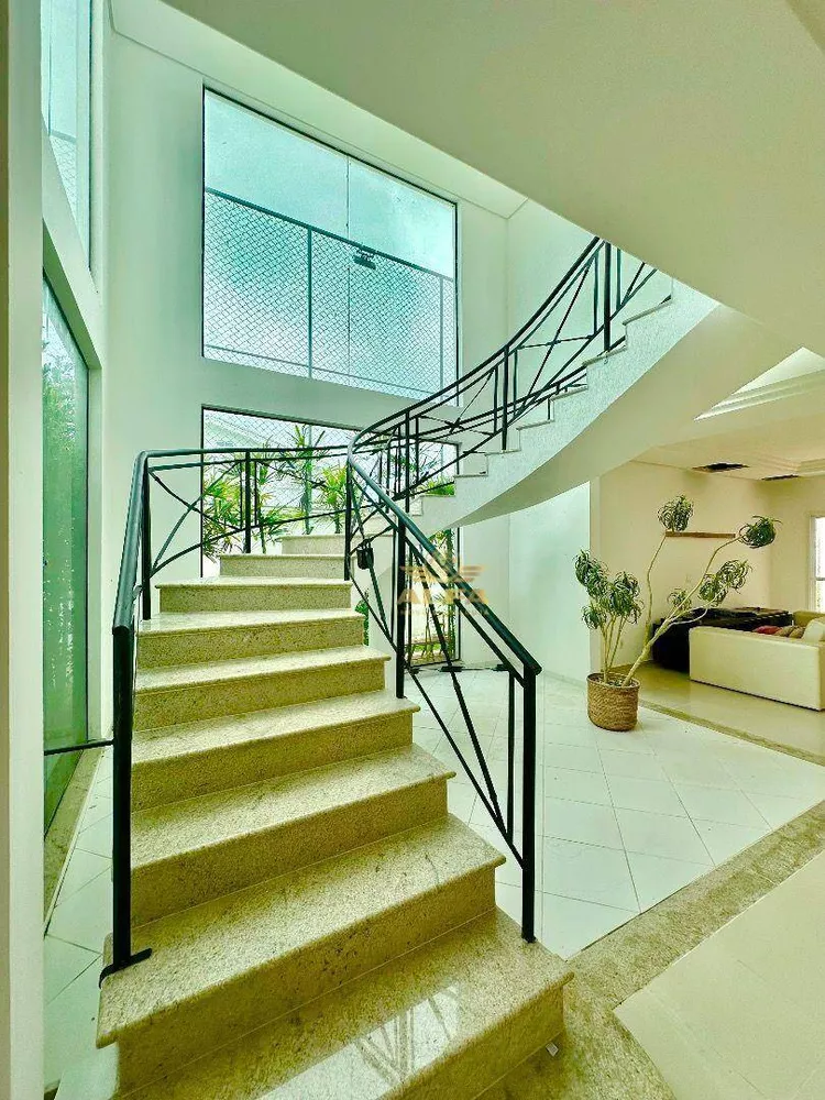 Casa de Condomínio à venda com 6 quartos, 600m² - Foto 16