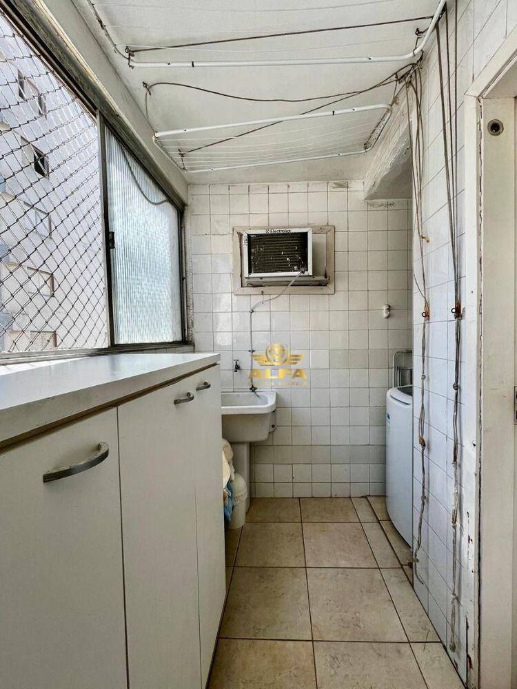 Apartamento à venda com 3 quartos, 131m² - Foto 24