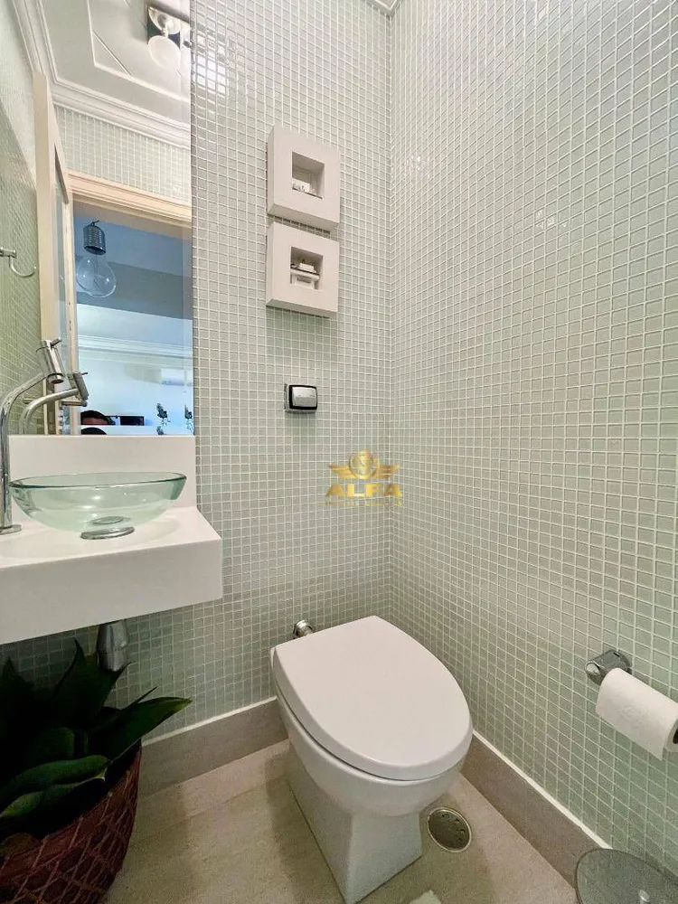 Apartamento, 3 quartos, 158 m² - Foto 1