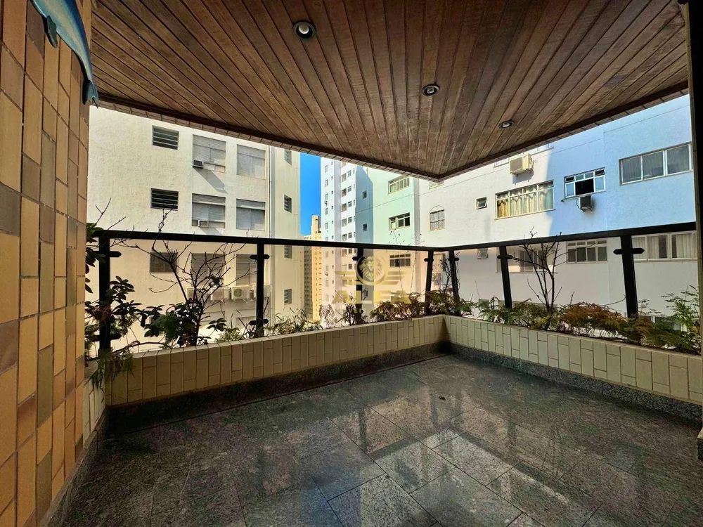 Apartamento, 3 quartos, 140 m² - Foto 2