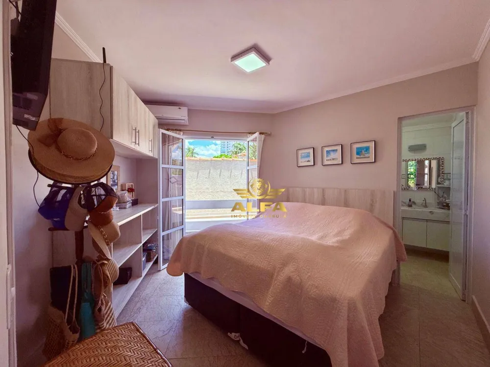 Casa, 6 quartos, 228 m² - Foto 4
