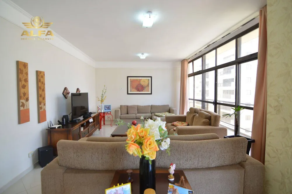 Apartamento, 3 quartos, 160 m² - Foto 2