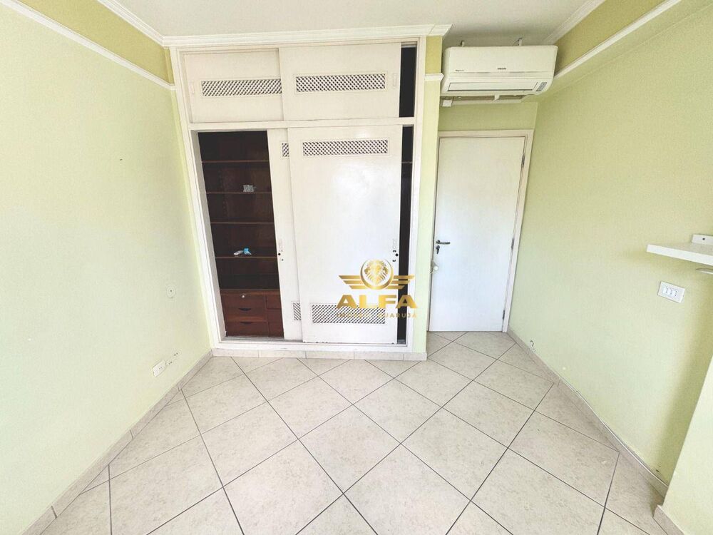 Apartamento à venda com 2 quartos, 75m² - Foto 13