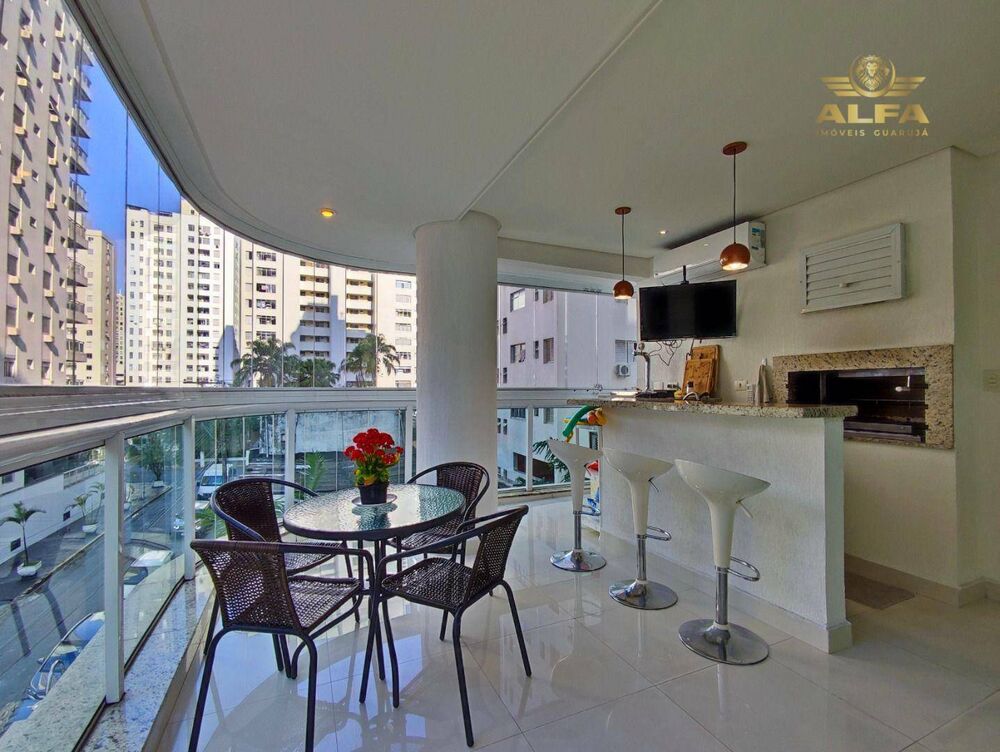 Apartamento à venda com 3 quartos, 175m² - Foto 2