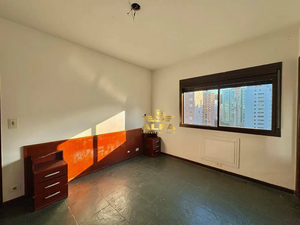 Apartamento, 3 quartos, 130 m² - Foto 3