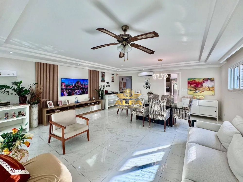 Apartamento, 3 quartos, 160 m² - Foto 1