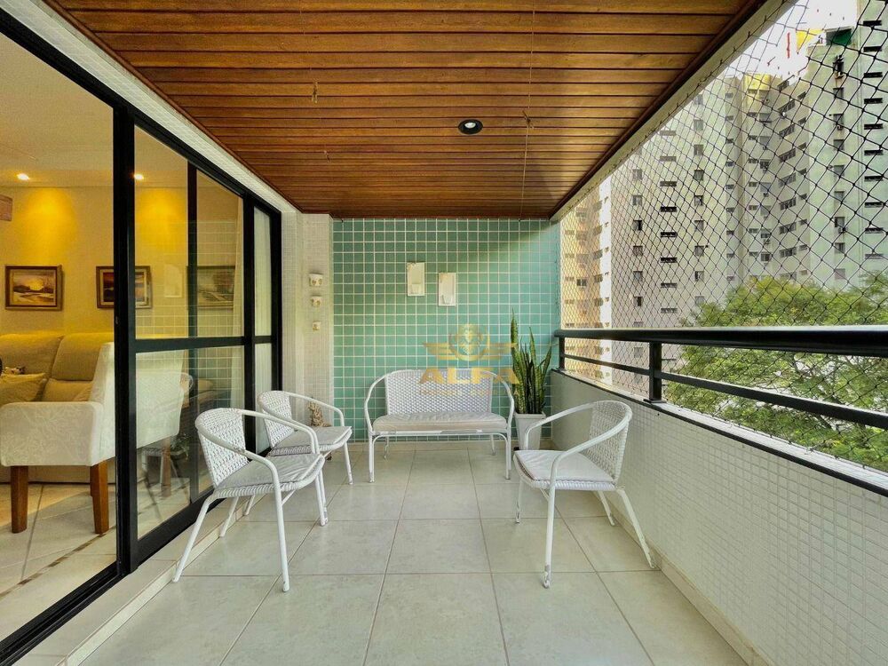 Apartamento à venda com 3 quartos, 100m² - Foto 1