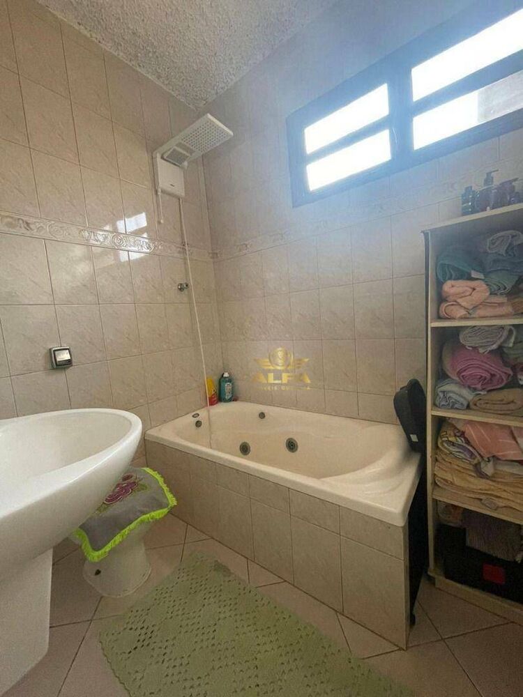Casa, 3 quartos, 186 m² - Foto 7