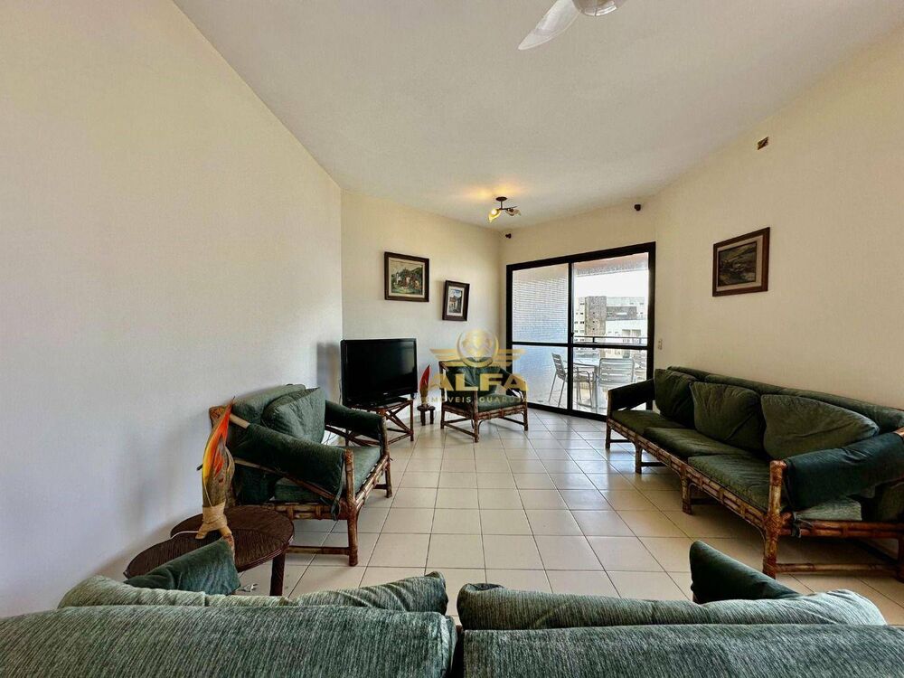 Apartamento à venda com 3 quartos, 161m² - Foto 2