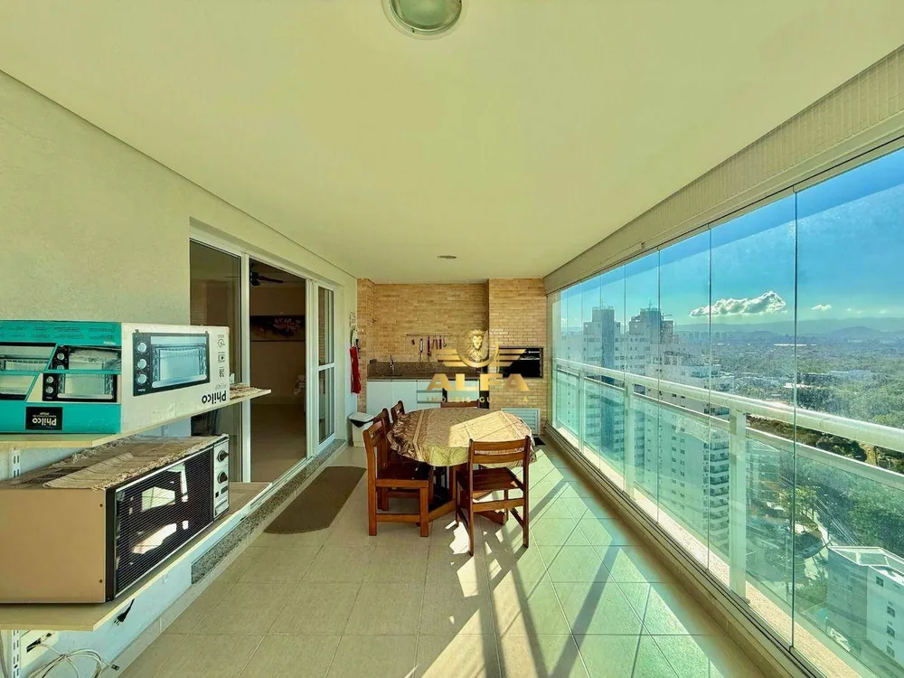 Apartamento, 3 quartos, 134 m² - Foto 2