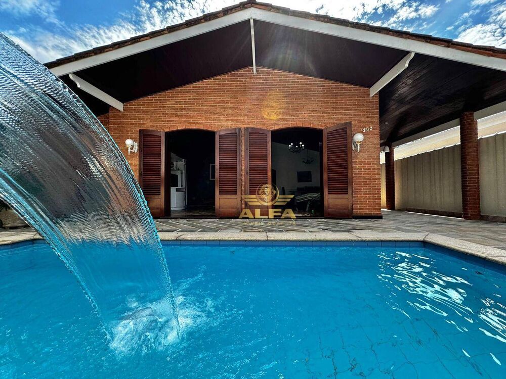 Casa à venda com 3 quartos, 166m² - Foto 2