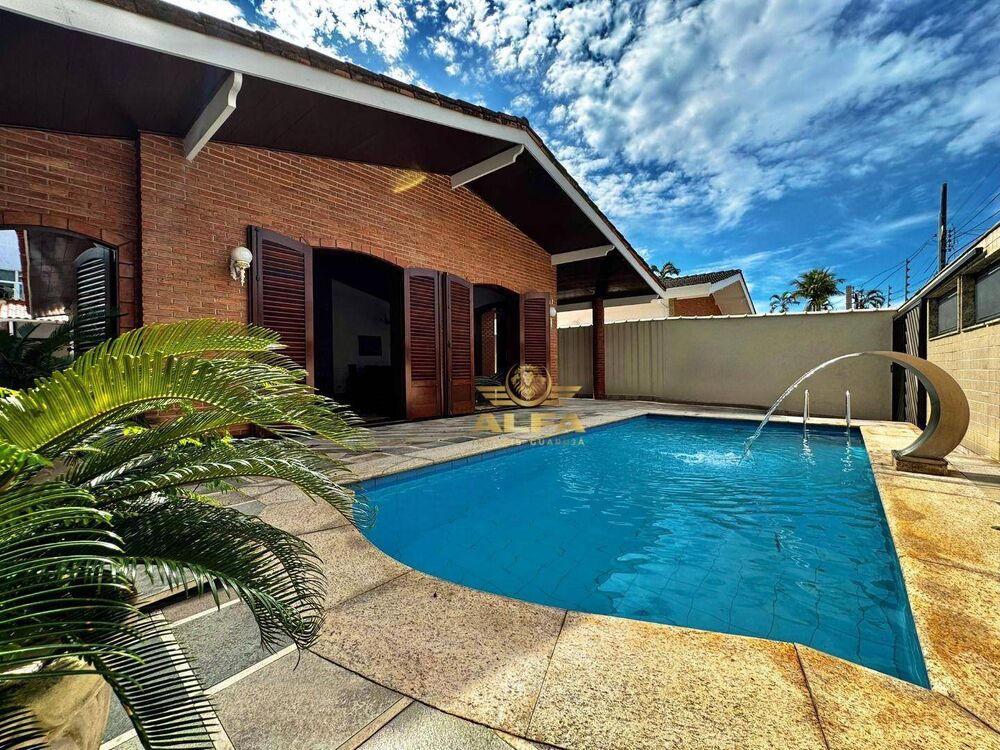 Casa à venda com 3 quartos, 166m² - Foto 1