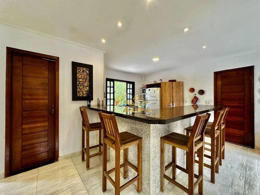 Casa, 5 quartos, 240 m² - Foto 6