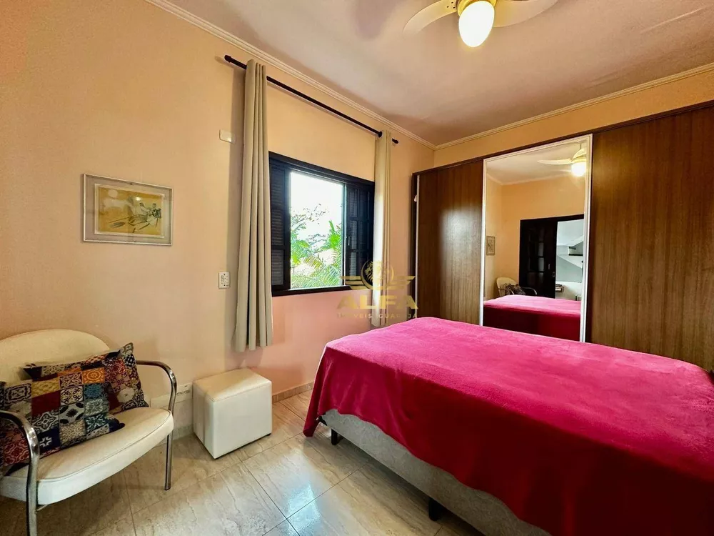 Casa, 5 quartos, 240 m² - Foto 5