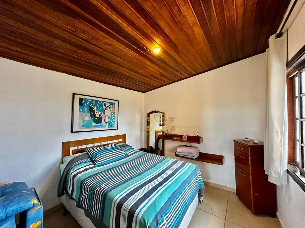 Casa, 5 quartos, 240 m² - Foto 8