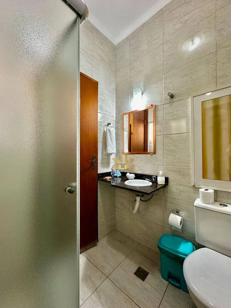 Casa, 5 quartos, 240 m² - Foto 3