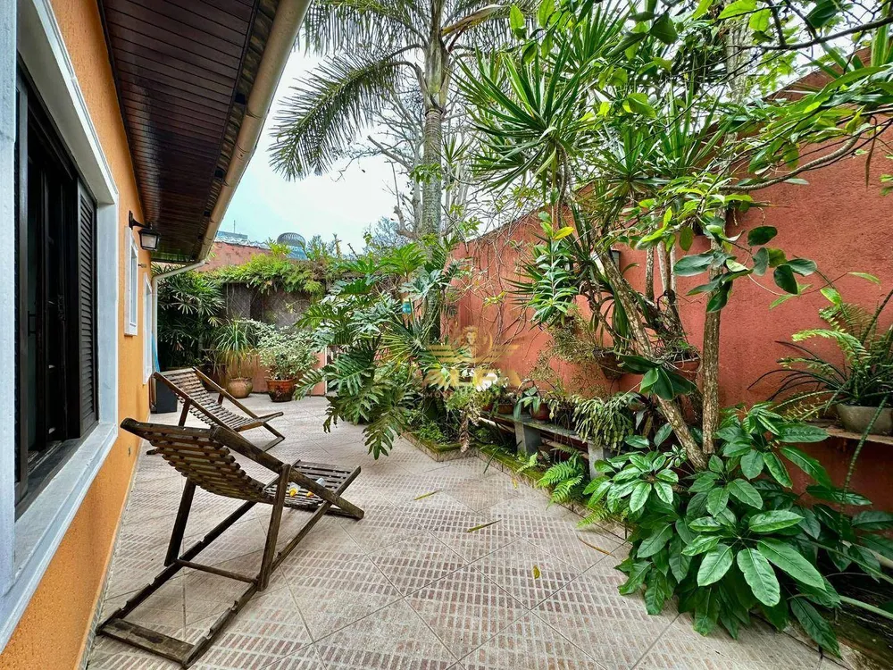 Casa, 5 quartos, 240 m² - Foto 5